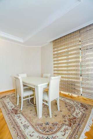 Апартаменты Apartment on Malakanes Баку Апартаменты с 2 спальнями-90
